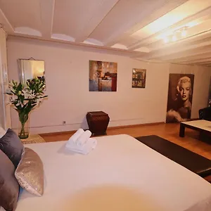 Hostel Efate, Barcelona