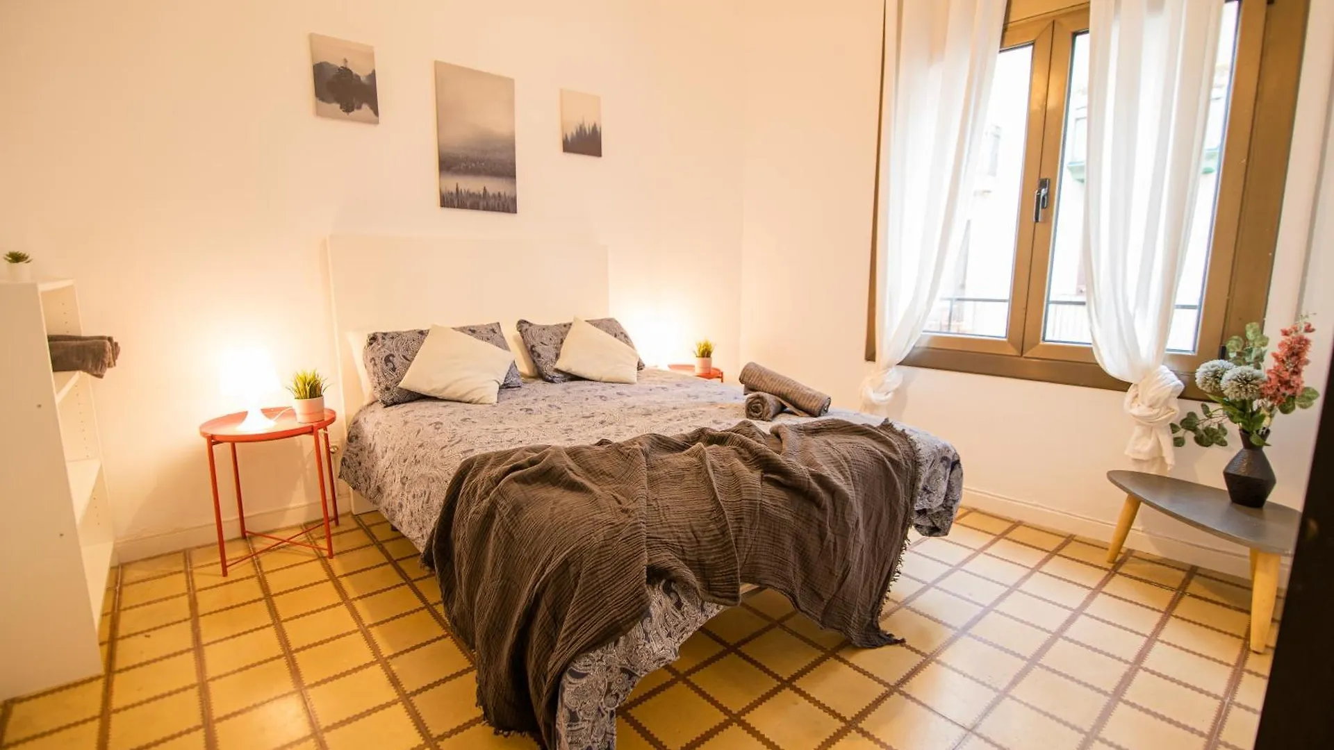 Hostal Blai Albergue Barcelona España