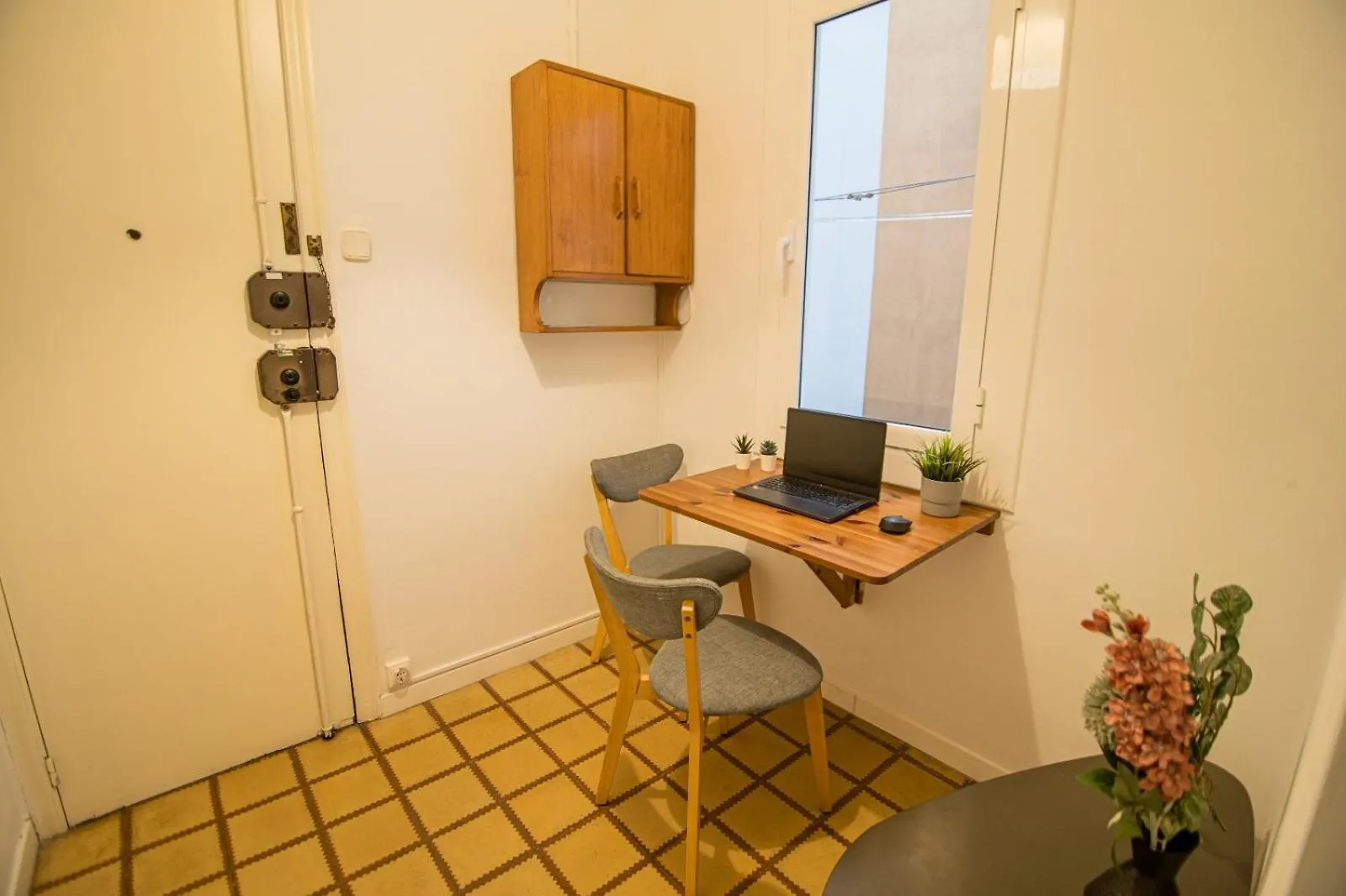 Blai Albergue Barcelona Hostal
